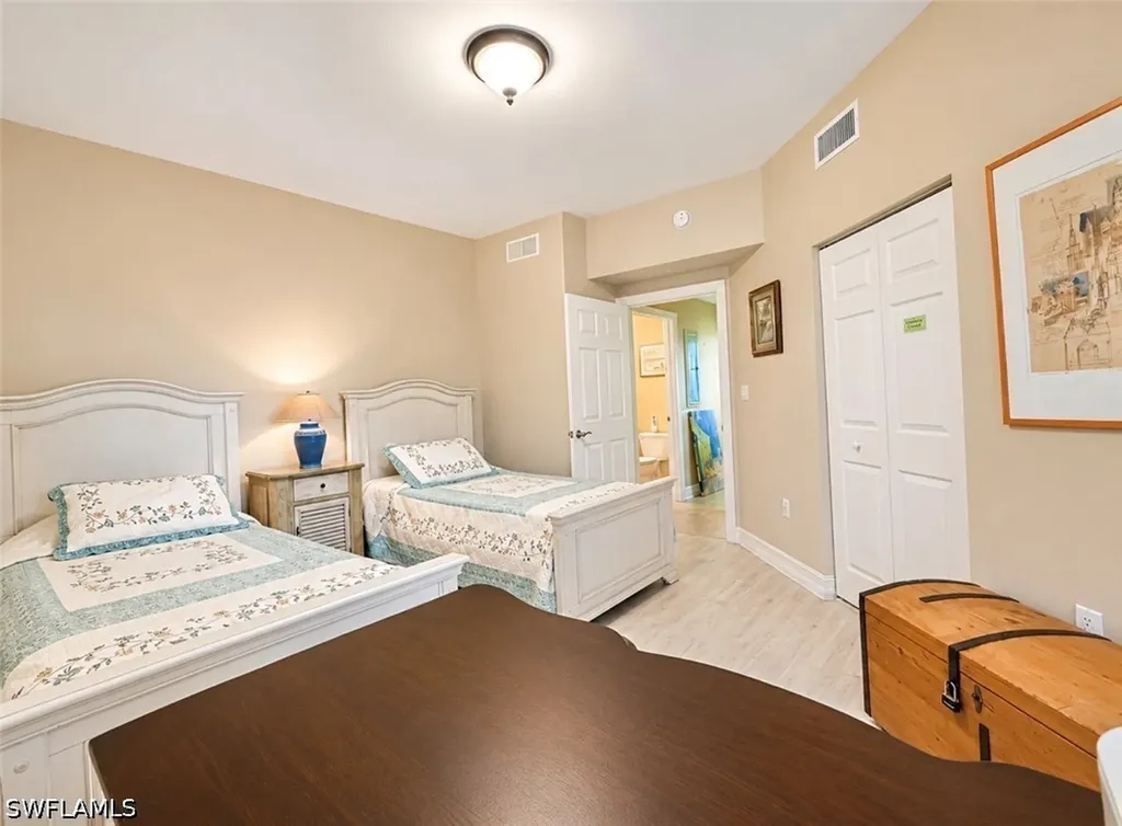 1277 Rialto Way Naples FL 34114