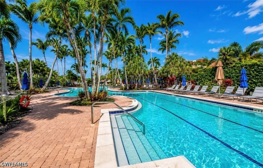 1277 Rialto Way Naples FL 34114