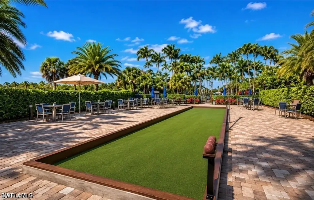 1277 Rialto Way Naples FL 34114
