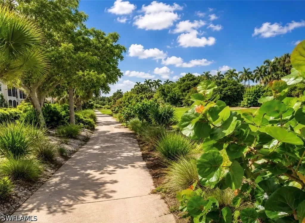 1277 Rialto Way Naples FL 34114