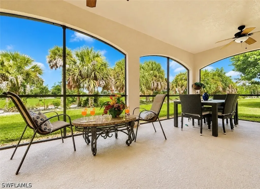 1277 Rialto Way Naples FL 34114