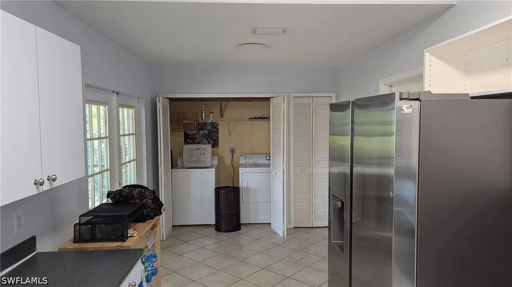 3810 24th Avenue NE Naples FL 34120