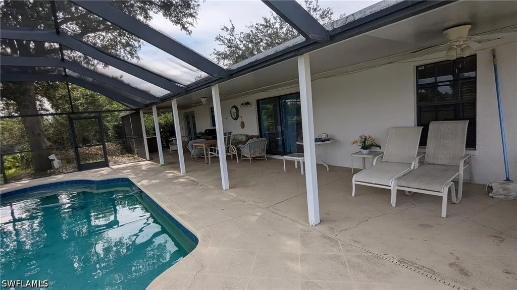 3810 24th Avenue NE Naples FL 34120