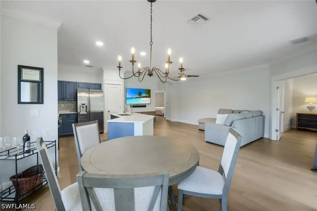 6355 Lexington Court Naples FL 34110