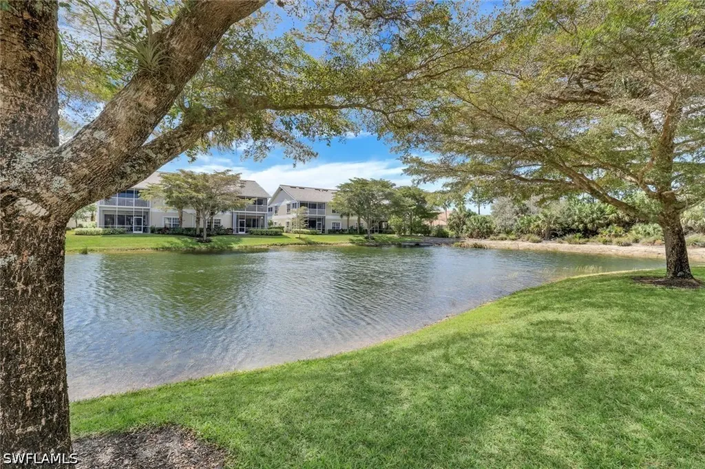 6355 Lexington Court Naples FL 34110
