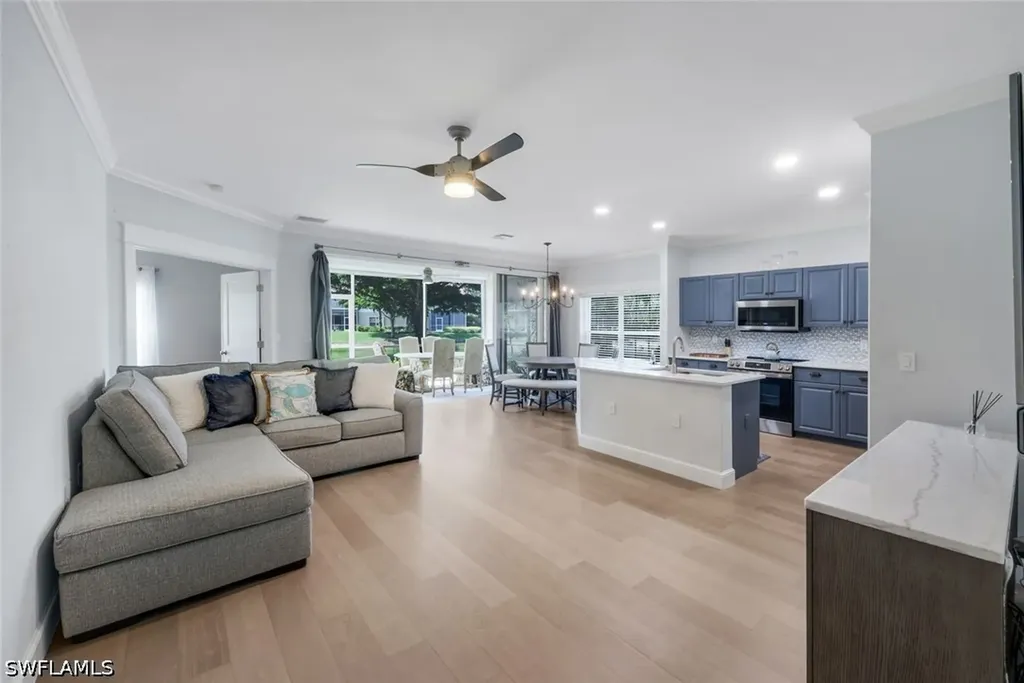 6355 Lexington Court Naples FL 34110