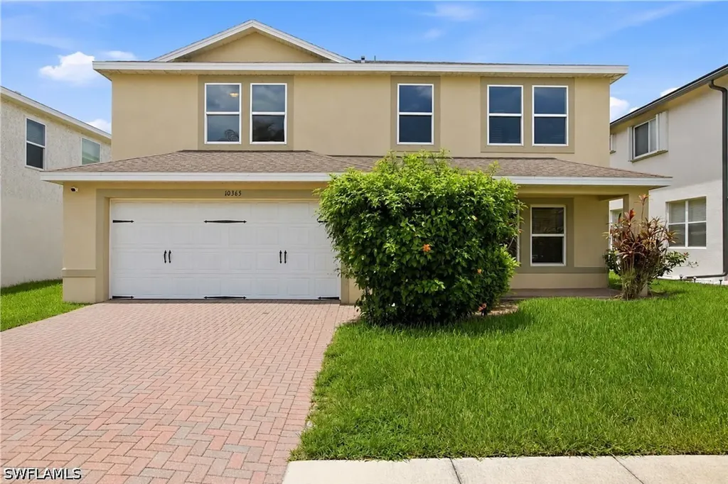 10365 Canal Brook Lane Lehigh Acres FL 33936
