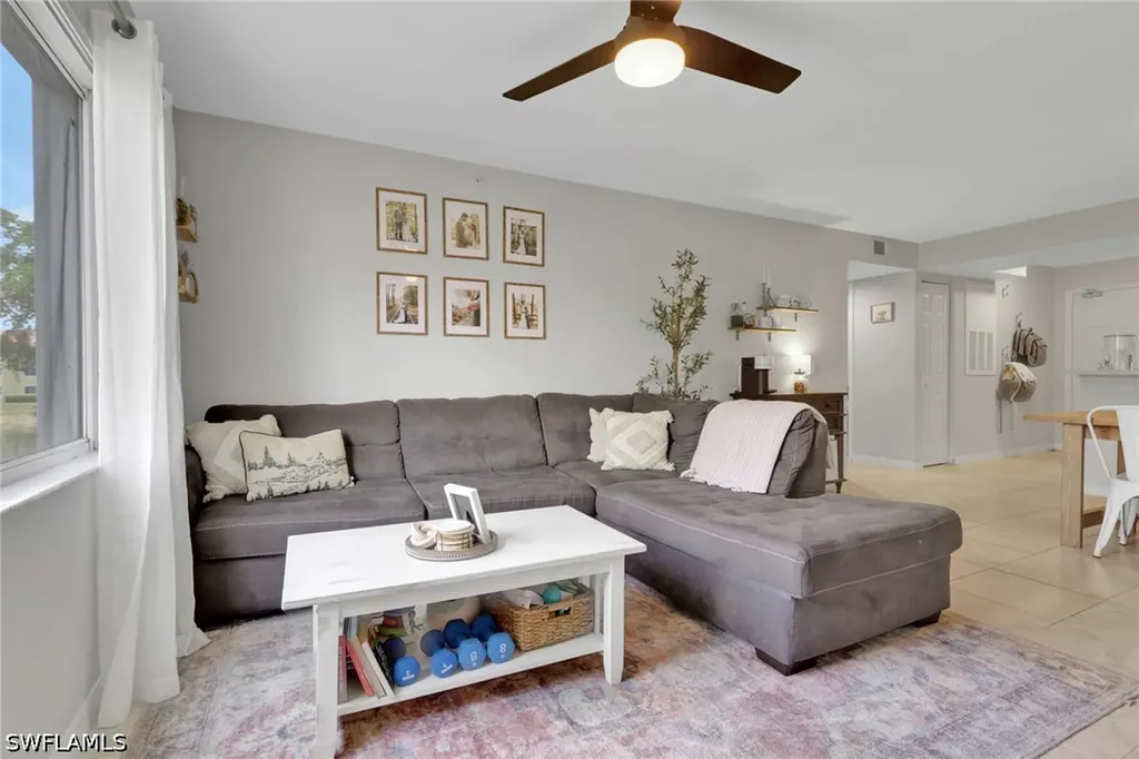 8304 Key Royal Circle Naples FL 34119