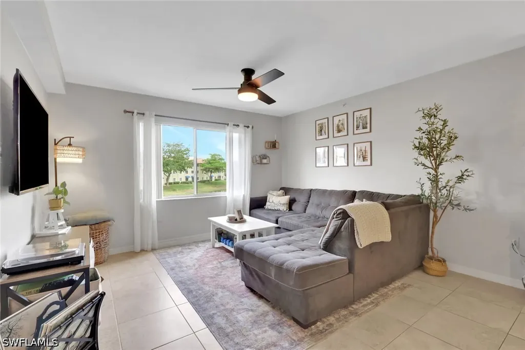 8304 Key Royal Circle Naples FL 34119