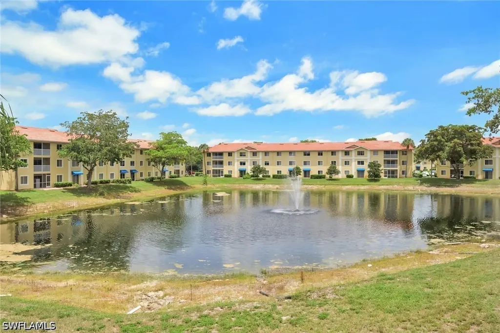 8304 Key Royal Circle Naples FL 34119