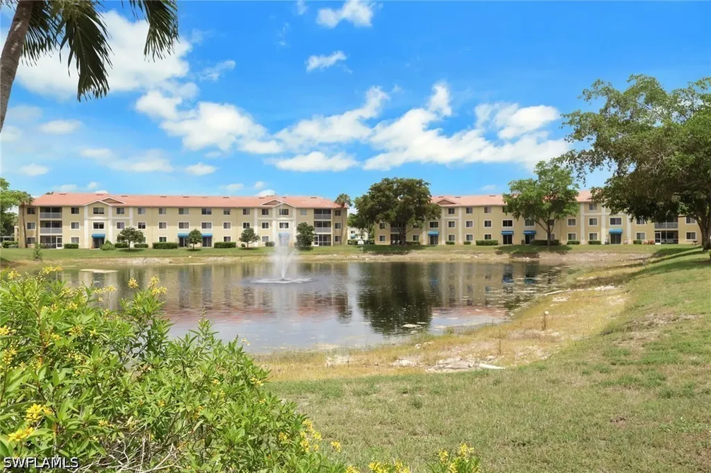 8304 Key Royal Circle Naples FL 34119