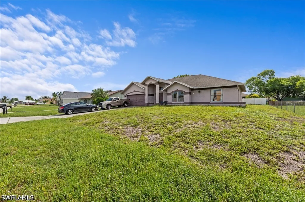 3001 SW 1st Place Cape Coral FL 33914