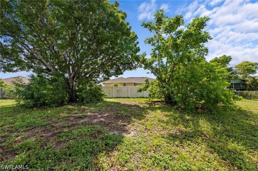 3001 SW 1st Place Cape Coral FL 33914