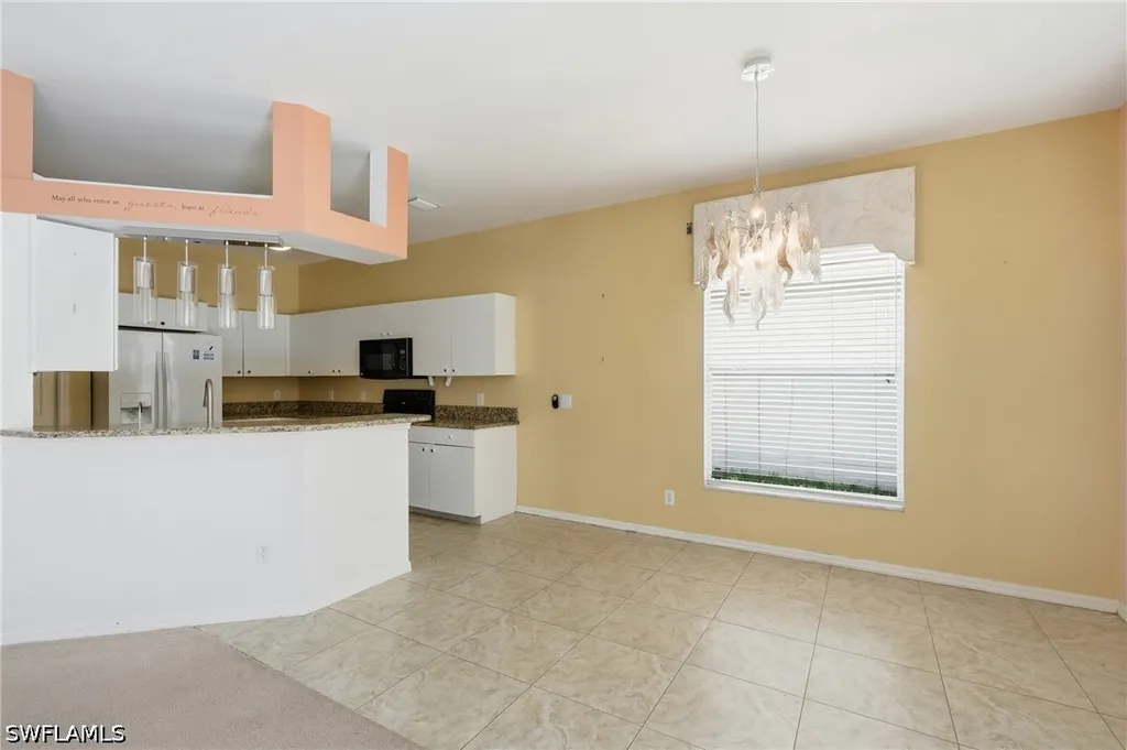 295 Stanhope Circle Naples FL 34104