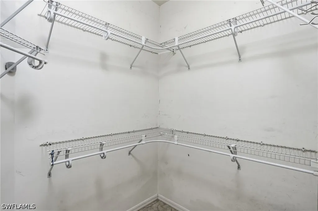 295 Stanhope Circle Naples FL 34104
