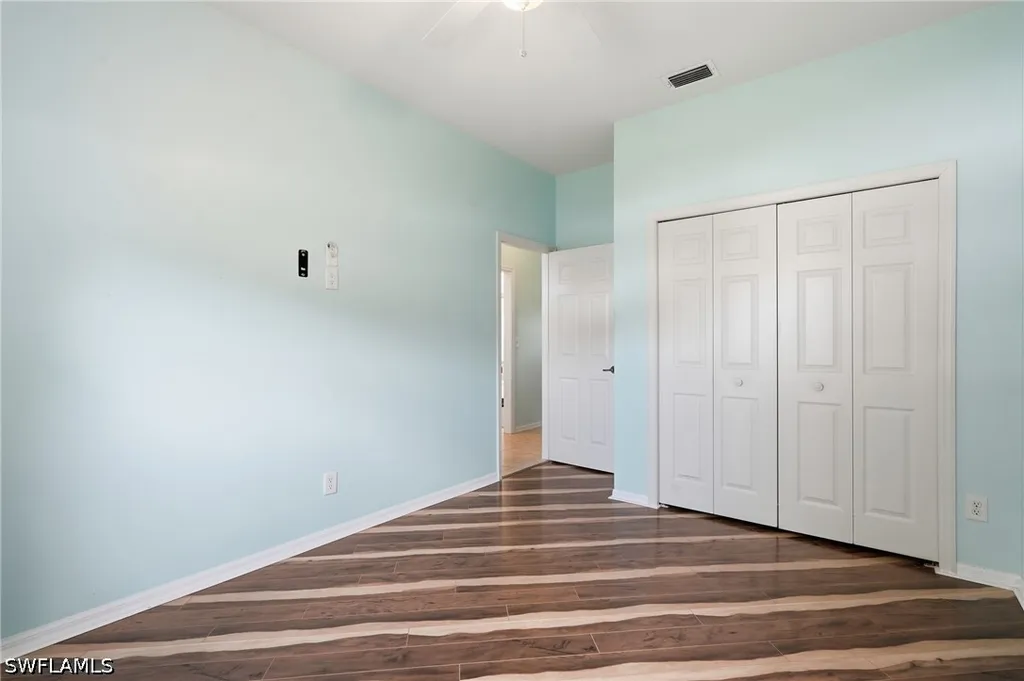 295 Stanhope Circle Naples FL 34104