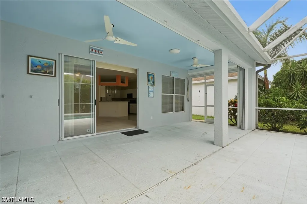 295 Stanhope Circle Naples FL 34104