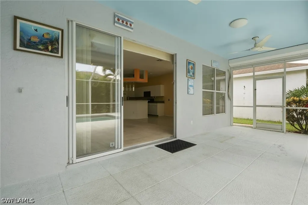 295 Stanhope Circle Naples FL 34104