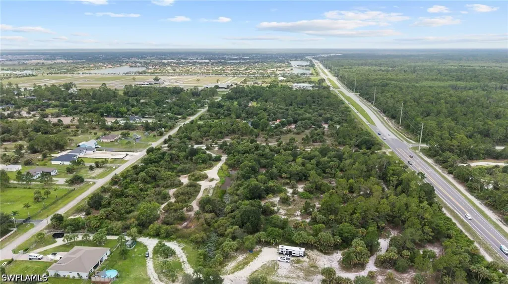 8TH Street NE Naples FL 34120