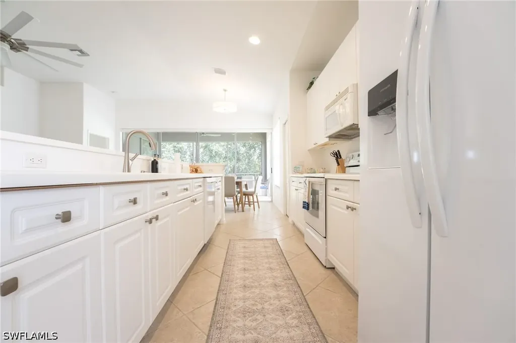 1937 Crestview Way Naples FL 34119
