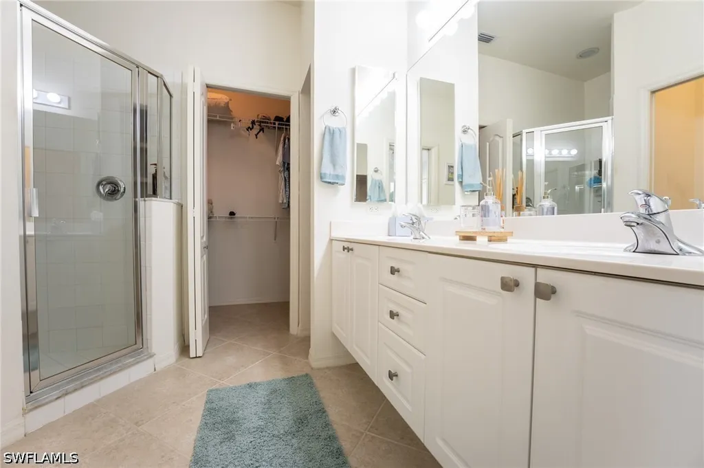 1937 Crestview Way Naples FL 34119