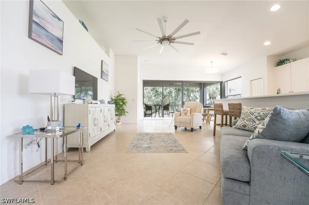 1937 Crestview Way Naples FL 34119