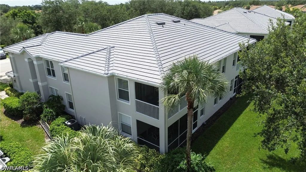 1937 Crestview Way Naples FL 34119