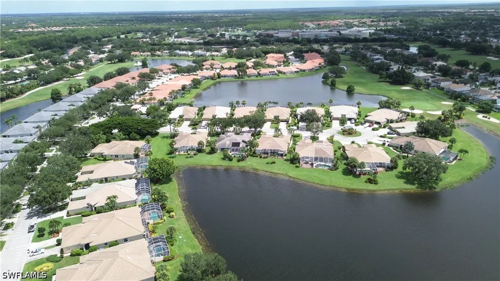 1937 Crestview Way Naples FL 34119
