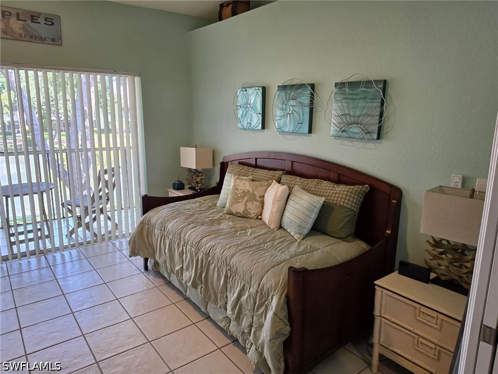 200 Diamond Circle Naples FL 34110