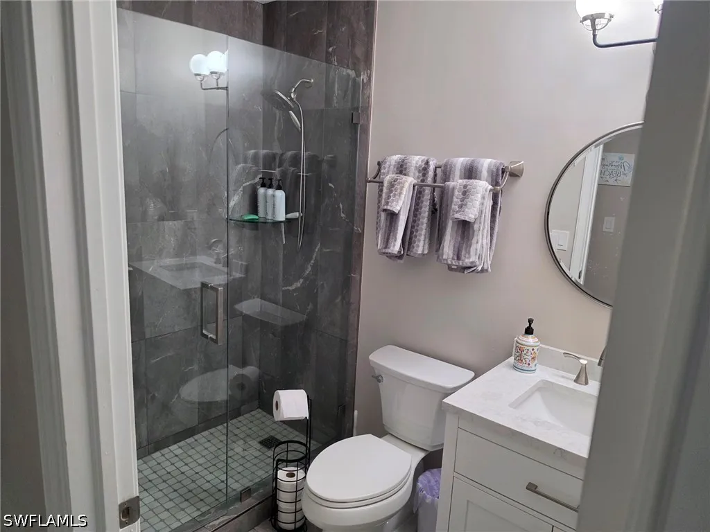 200 Diamond Circle Naples FL 34110