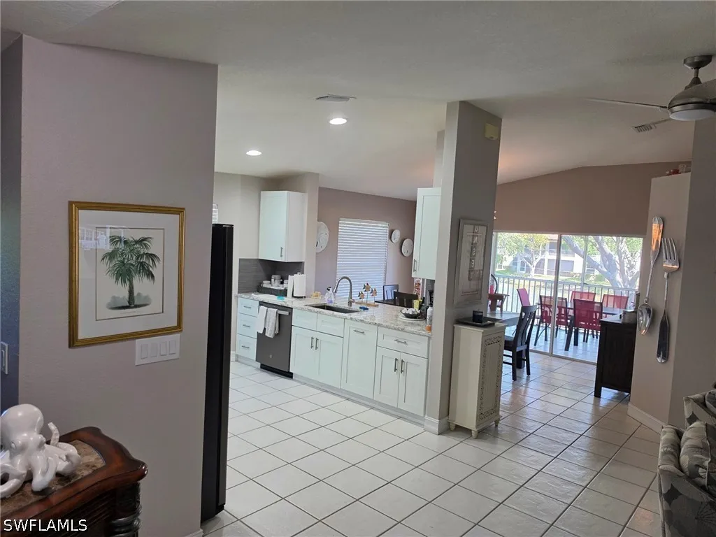 200 Diamond Circle Naples FL 34110