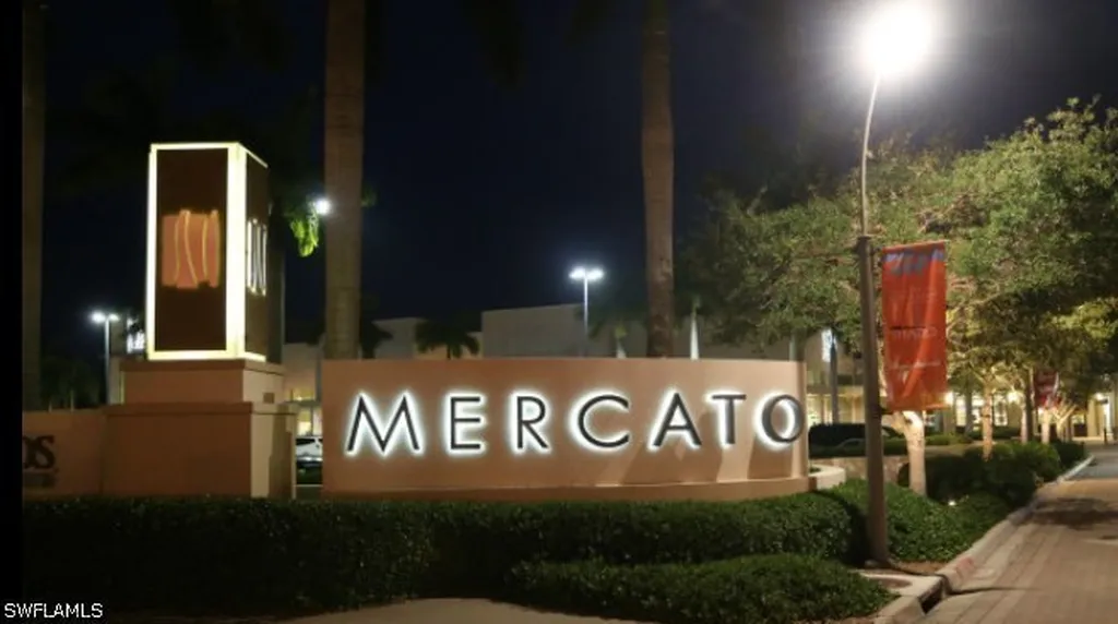 200 Diamond Circle Naples FL 34110