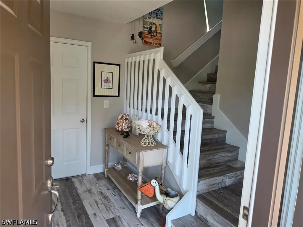 200 Diamond Circle Naples FL 34110