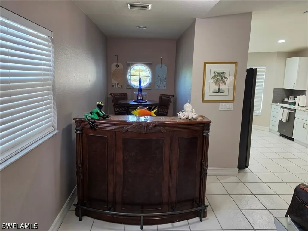 200 Diamond Circle Naples FL 34110