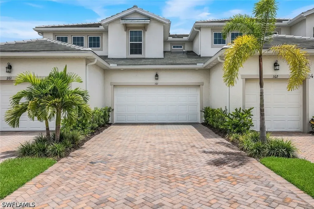 Naples FL, 4563 Arboretum Circle, Unit 101