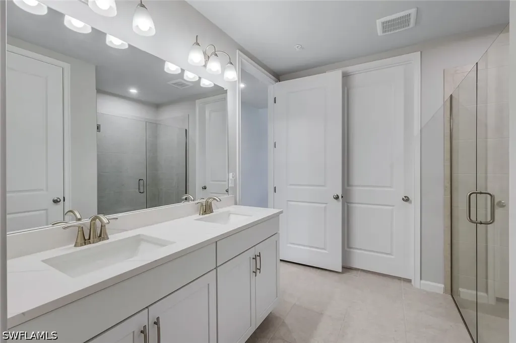 4563 Arboretum Circle Naples FL 34112