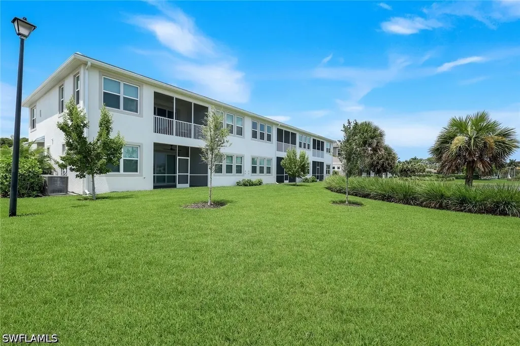 4563 Arboretum Circle Naples FL 34112