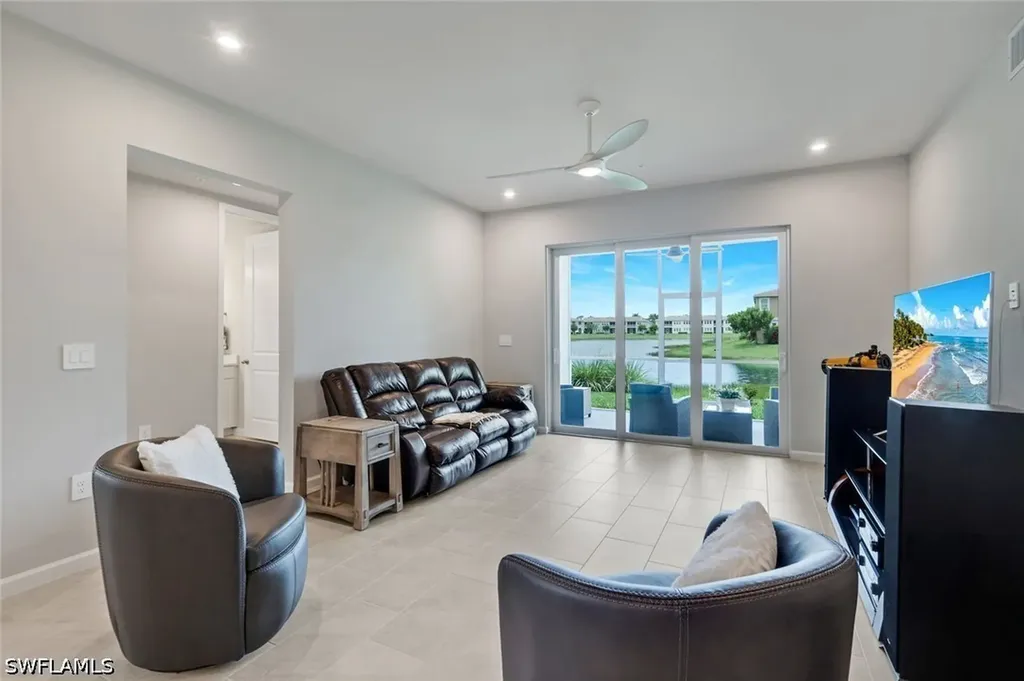 4563 Arboretum Circle Naples FL 34112