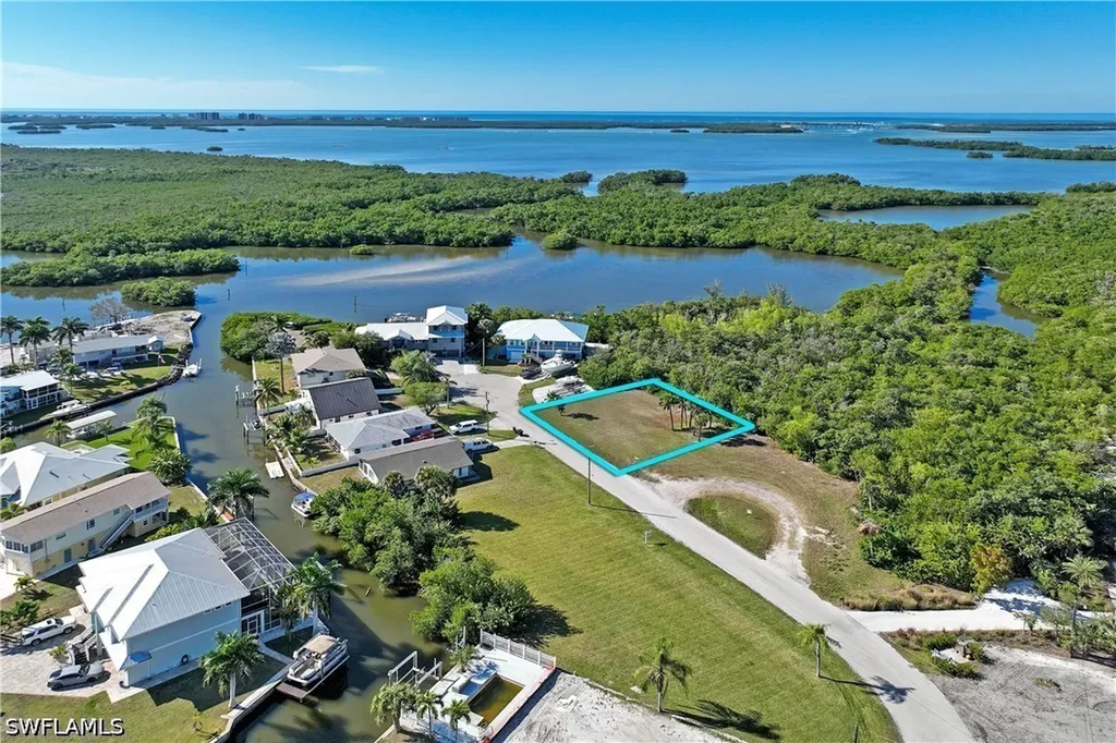 24519 Sailfish Street Bonita Springs FL 34134