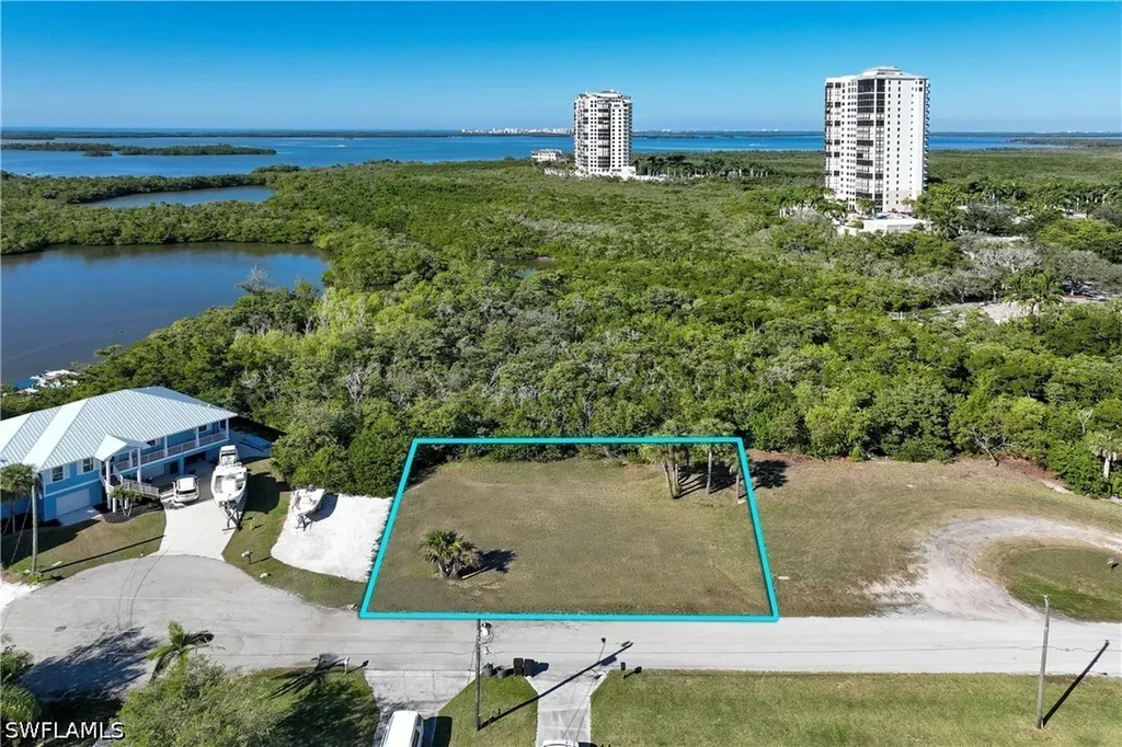 24519 Sailfish Street Bonita Springs FL 34134