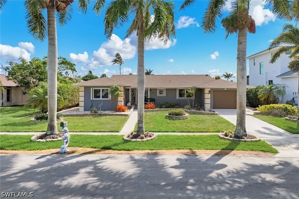 Marco Island FL, 785 Willow Court