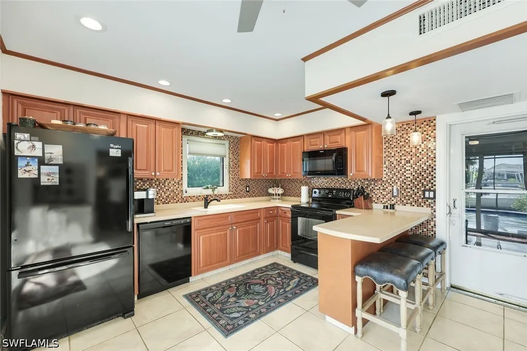 785 Willow Court Marco Island FL 34145