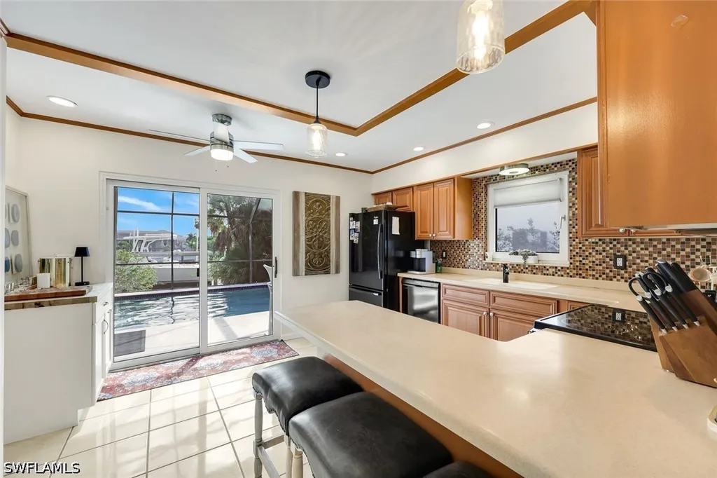 785 Willow Court Marco Island FL 34145