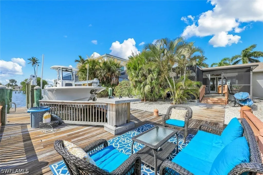785 Willow Court Marco Island FL 34145
