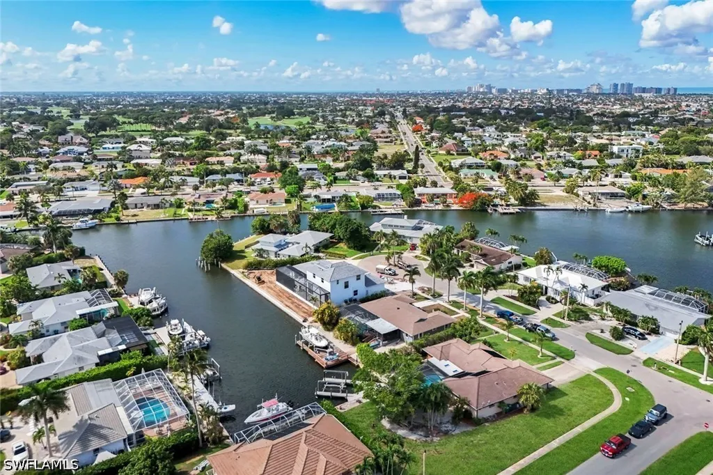 785 Willow Court Marco Island FL 34145