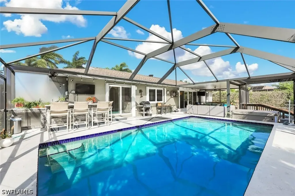 785 Willow Court Marco Island FL 34145