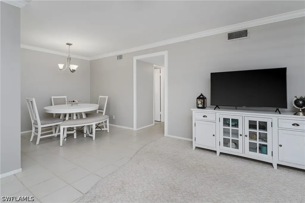 1100 Gulf Shore Boulevard N Naples FL 34102
