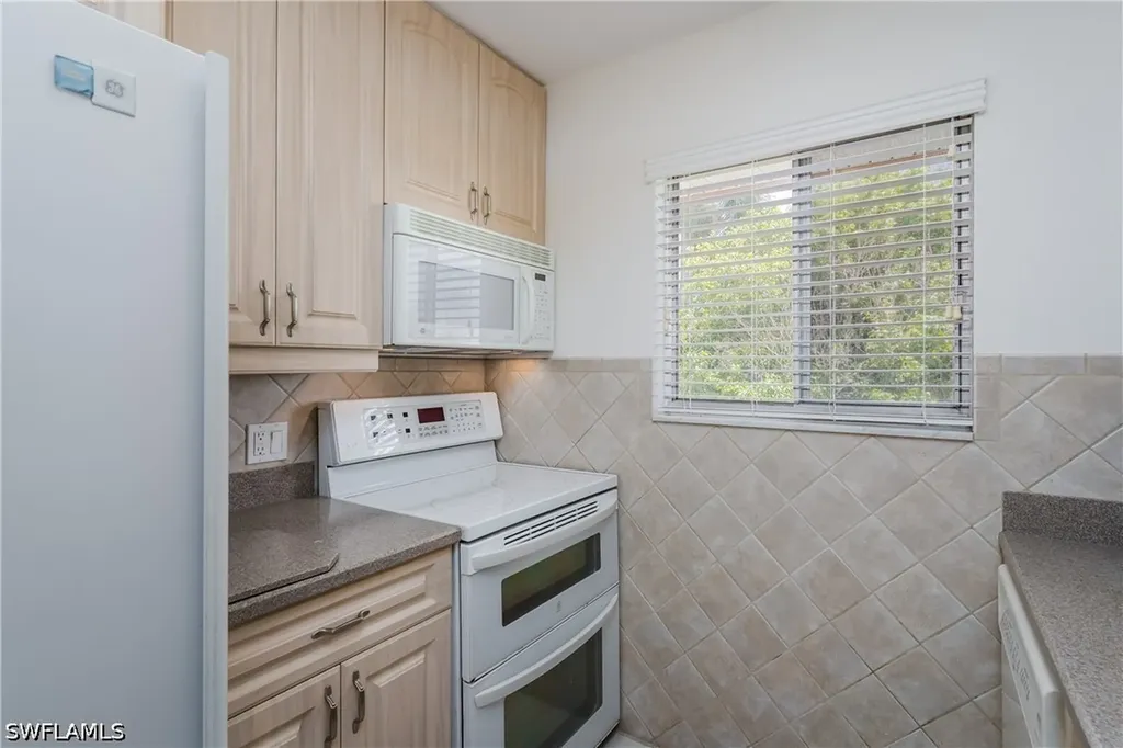 1100 Gulf Shore Boulevard N Naples FL 34102