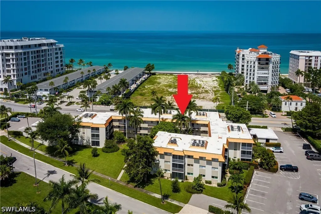 1100 Gulf Shore Boulevard N Naples FL 34102