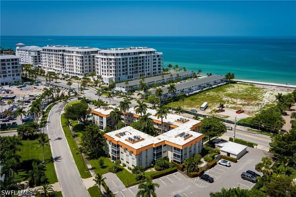 1100 Gulf Shore Boulevard N Naples FL 34102